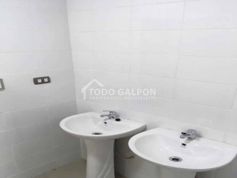 Venta de Galpon Industrial Nuevo - Cruce Tapihue.  - Casablanca .